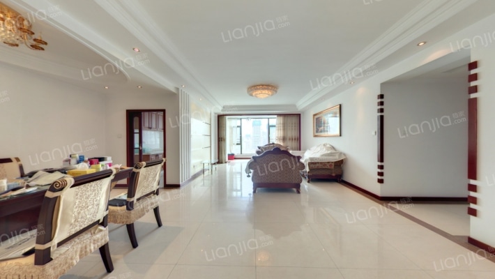 华富瑞士豪庭二手房实景图