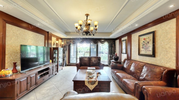 保利江上明珠朗园二手房实景图