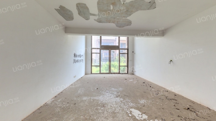 盈峰翠邸二手房实景图