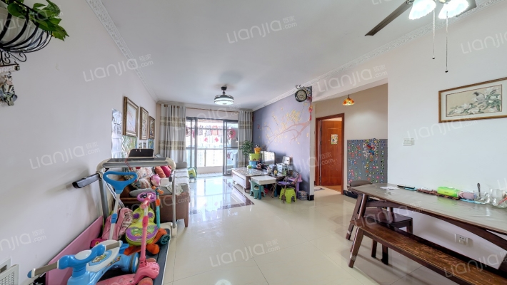 荣和·山水绿城三期二手房实景图