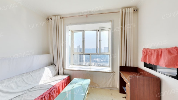 纺织苑A区二手房实景图