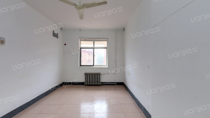 省水工局宿舍二手房实景图