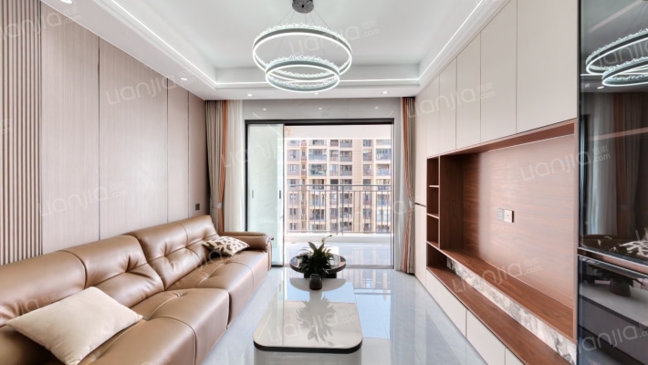 越秀可逸豪苑二手房实景图