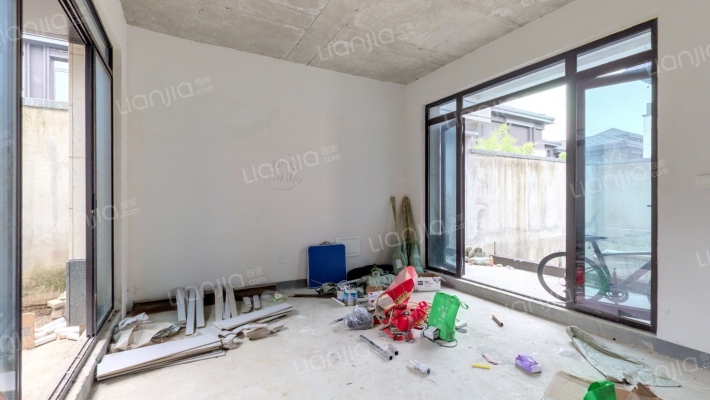 泰禾野风大城小院二手房实景图