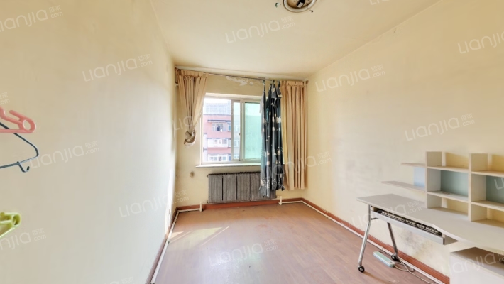 晓春社区二手房实景图