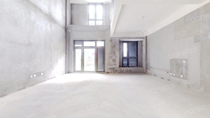 九龙仓逅湾花园 二手房实景图