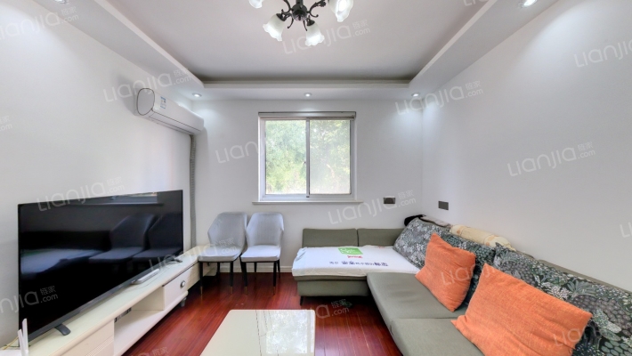 水岸佳苑D区二手房实景图