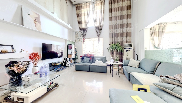 山水星辰二手房实景图