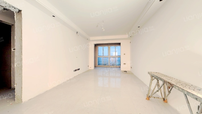 东方名郡三期二手房实景图