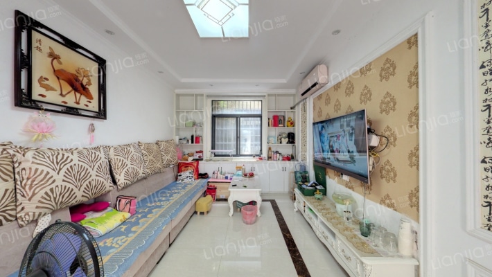 广播局家属院二手房实景图