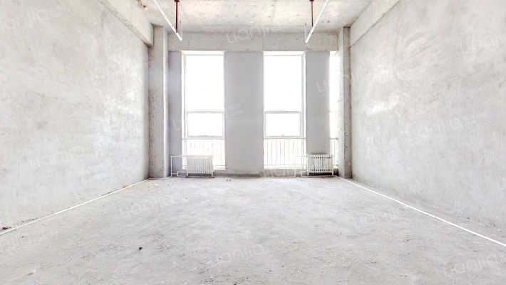 泰然名居二手房实景图