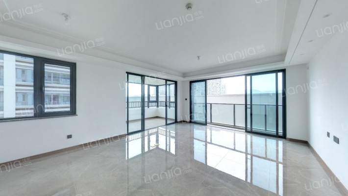 外滩江月湾二手房实景图