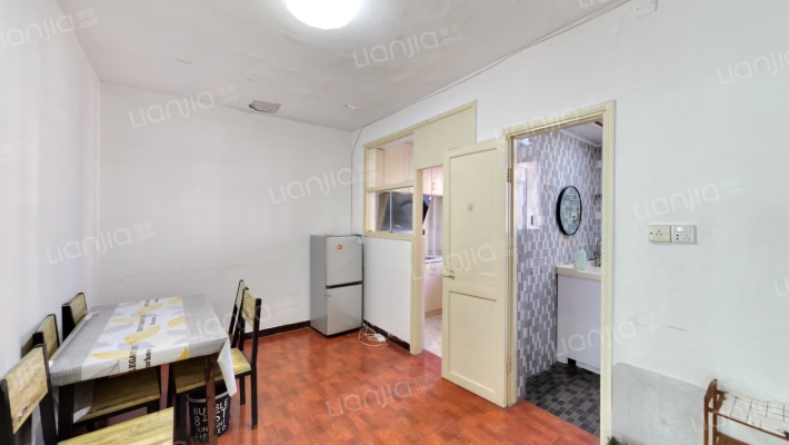 鲁迅中路二手房实景图