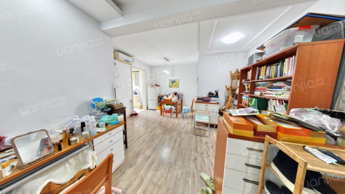 金置广场二手房实景图