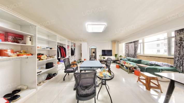 河畔花园二手房实景图