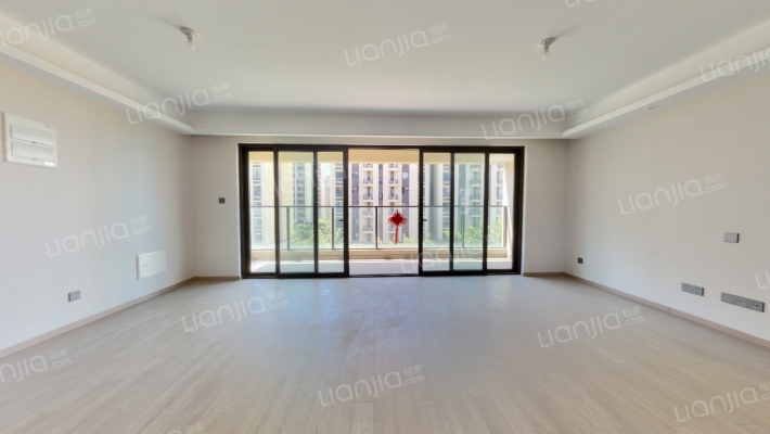 蔚然锦绣二手房实景图