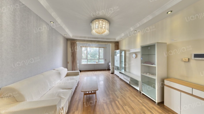 纳帕澜郡二手房实景图