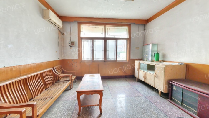 建设路小学家属院二手房实景图