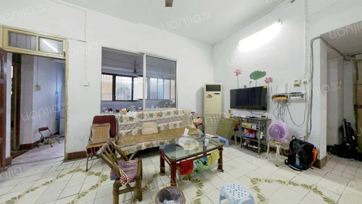 七里河路家属院二手房实景图