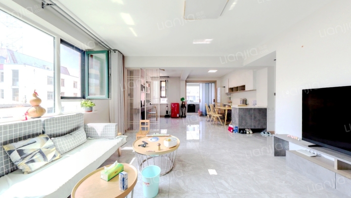 飞龙苑二手房实景图