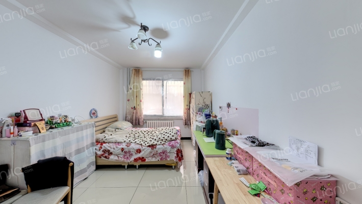 省百货公司家属院(民主西路)二手房实景图