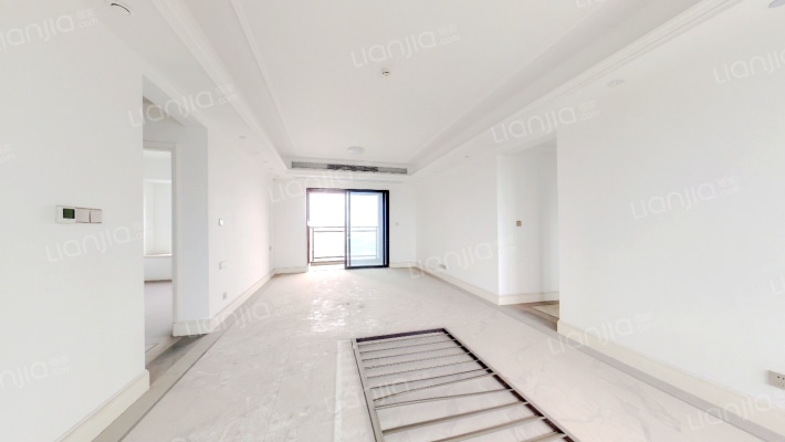 中海大平层德风装修精装大户型4房2卫-客厅