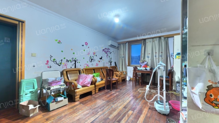 陆峰房产小区二手房实景图