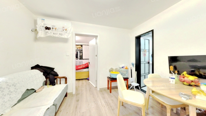 蓝天新村二手房实景图