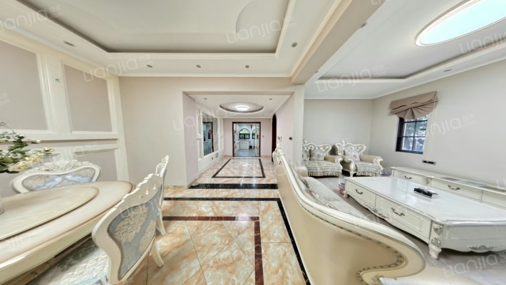 公园1903圣维望二手房实景图