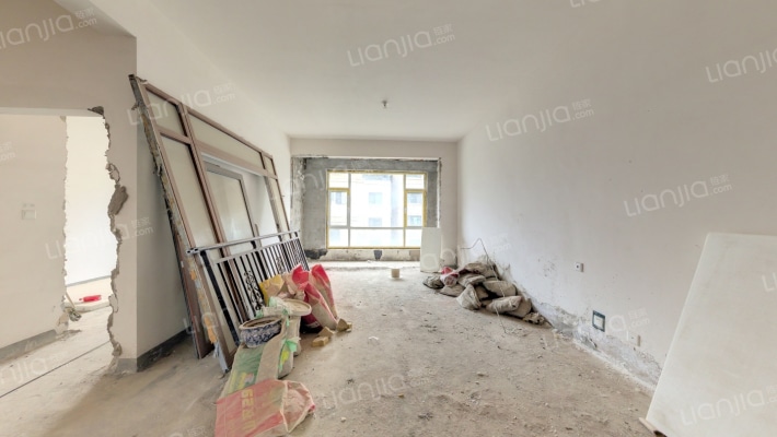 保利领秀山伦敦郡二手房实景图