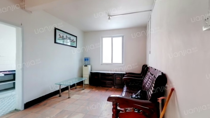 建委家属院二手房实景图