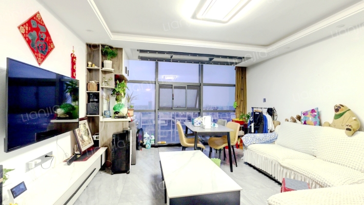 中欧假日花园二手房实景图