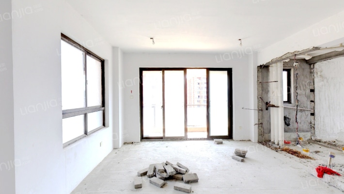 虹都花苑二手房实景图