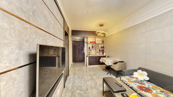 保利海上五月花紫薇园二手房实景图