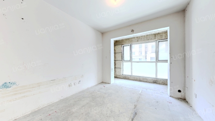 海尔悦湖兰庭三期二手房实景图