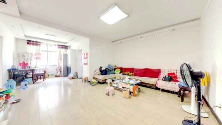 中原花园小区二手房实景图