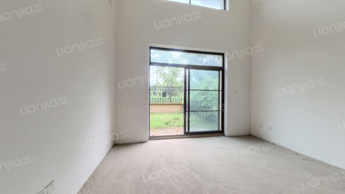 世茂云湖二手房实景图