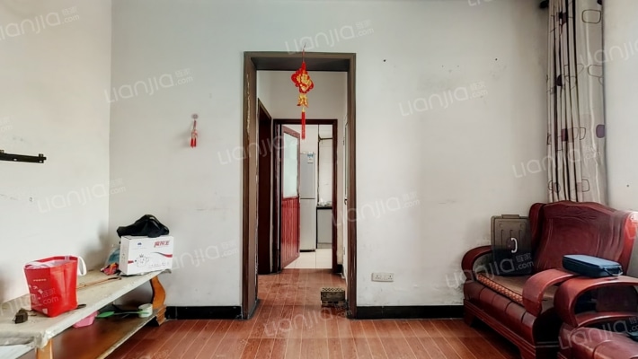 中平能化铁运处田庄小区二手房实景图