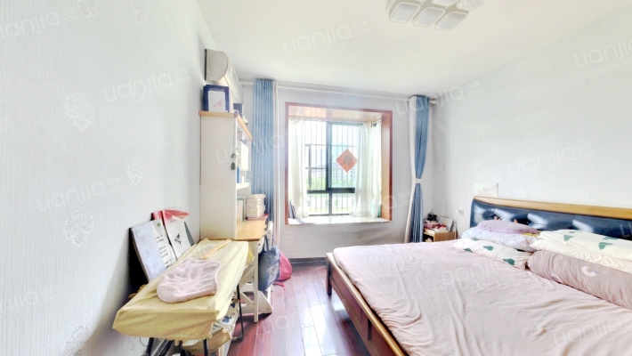 玉翠园二手房实景图