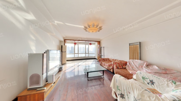 佳地外商公寓二手房实景图