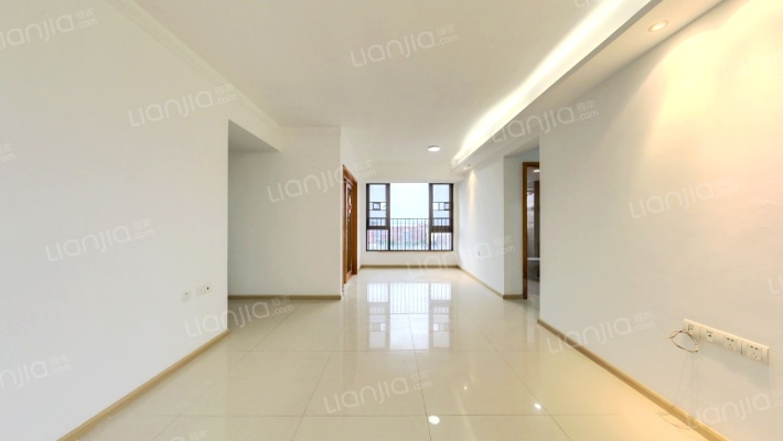 德威海湾御园二手房实景图