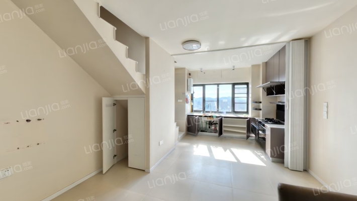 碧桂园星荟二手房实景图