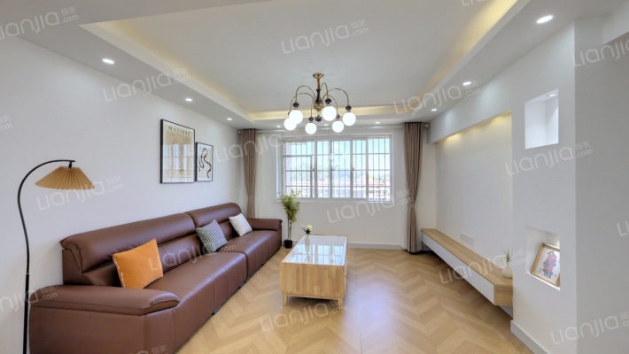 新诚小区二手房实景图