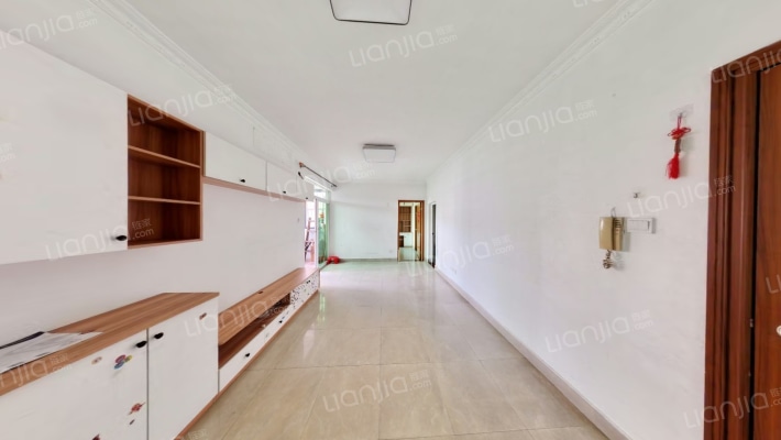 鸿荣阁二手房实景图