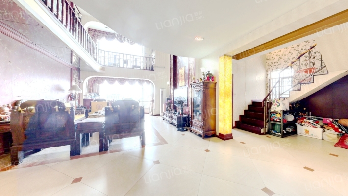 雅典国际社区二手房实景图