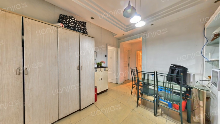 荣馨苑二手房实景图