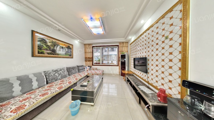 鑫诚花园三期二手房实景图