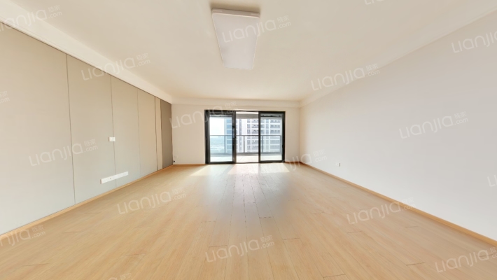 东湖国际印象二手房实景图