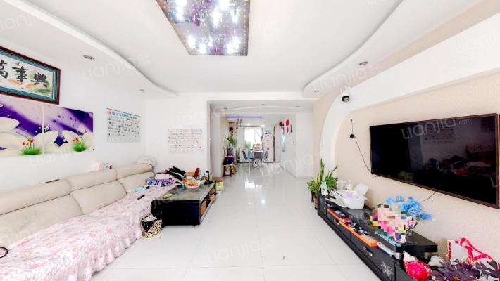 和泰尚东区二手房实景图