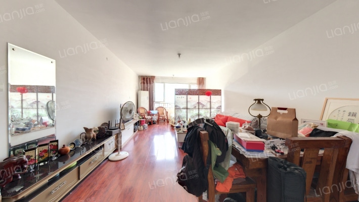 逸城山色二手房实景图